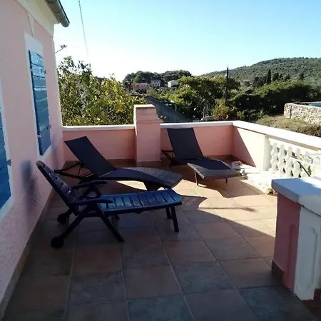 In Mit Freiterrasse By Interhome *
