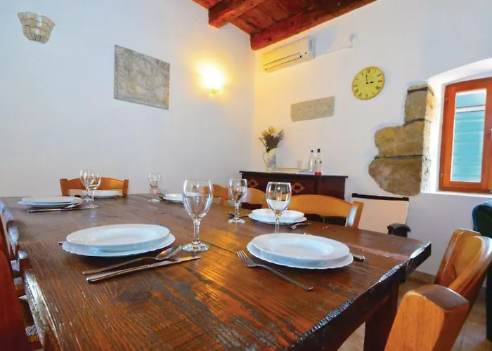 In Mit Freiterrasse By Interhome *